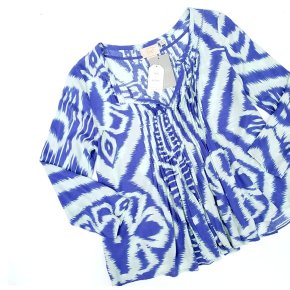 Anthropologie Tops - NWT Anthropologie Blue White Patterned Pleated Top